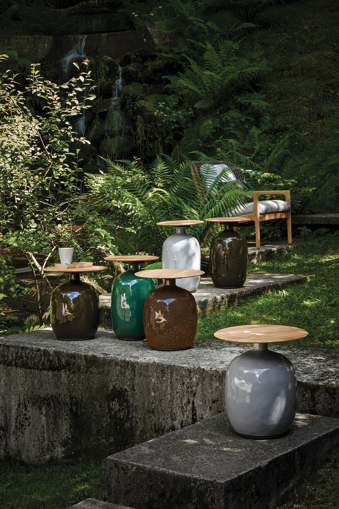 Круглый стол из тикового дерева и керамики Gloster ARCH-00047684 - Вид №5