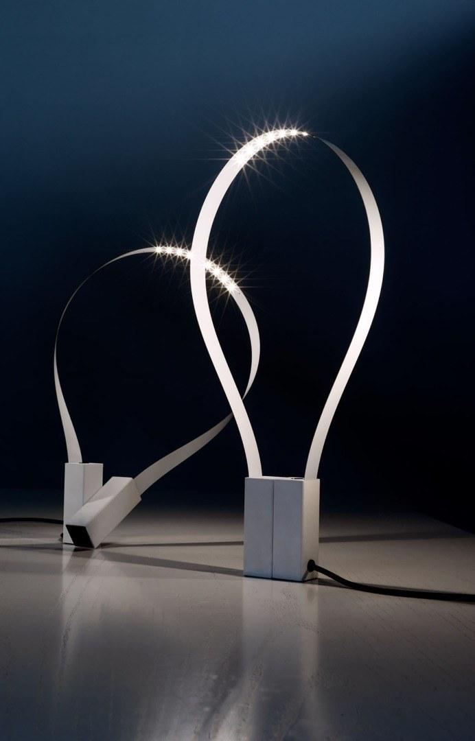 Martinelli Luce Гибкая настольная лампа из алюминия и смолы  823  - Вид №14