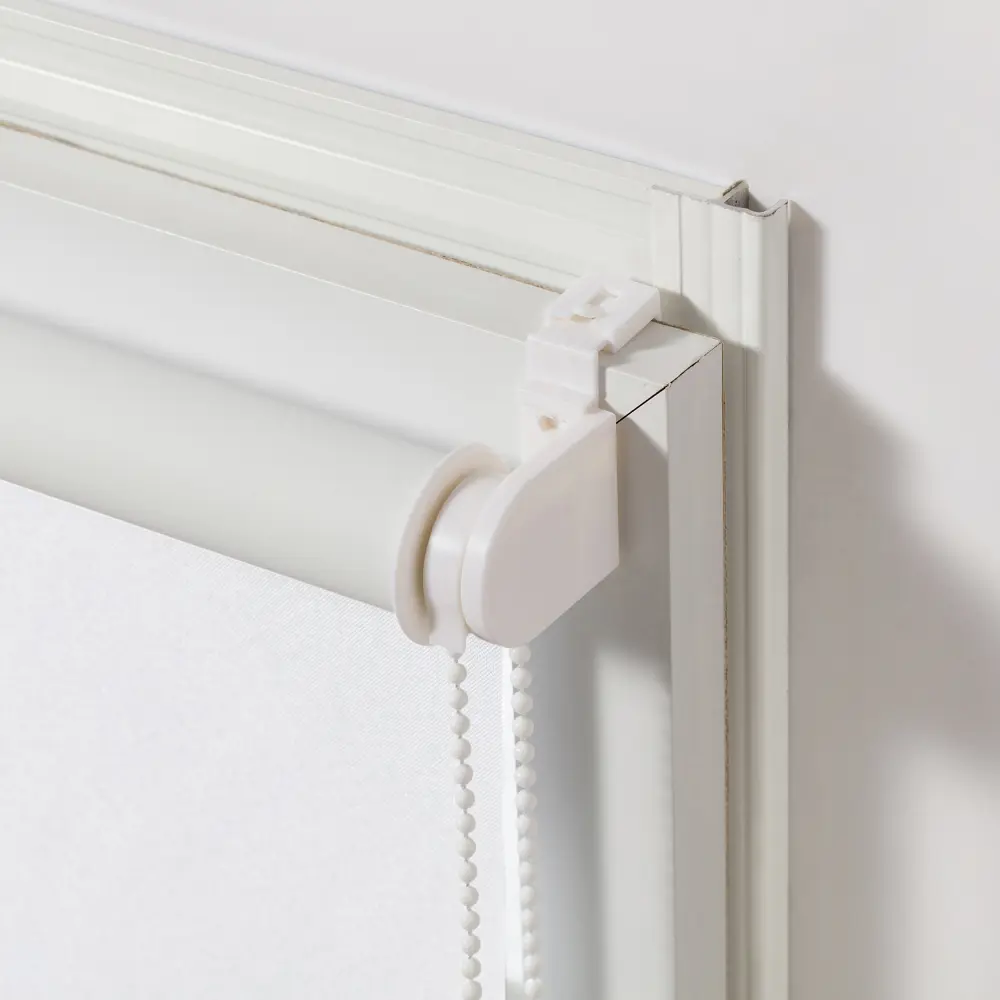 INSPIRE Santos - Рулонная штора блэкаут белая с экосертификатом 82688235 STLM-1436390 - Вид №2