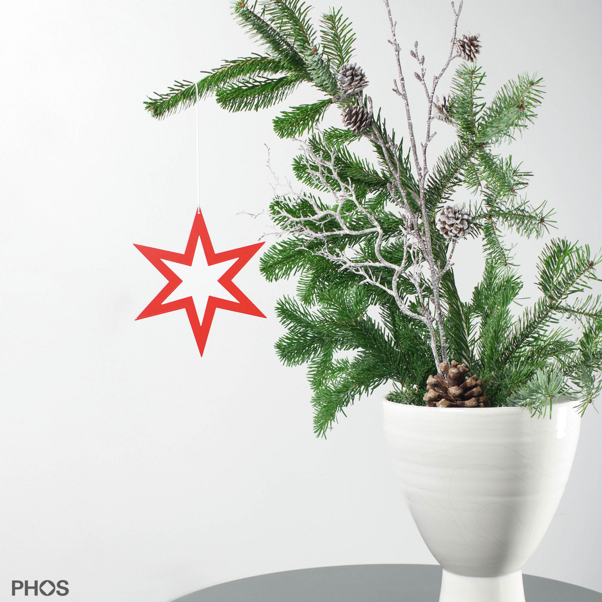 STERN1GR Poinsettia sirius-2, красная порошковая окраска PHOS 