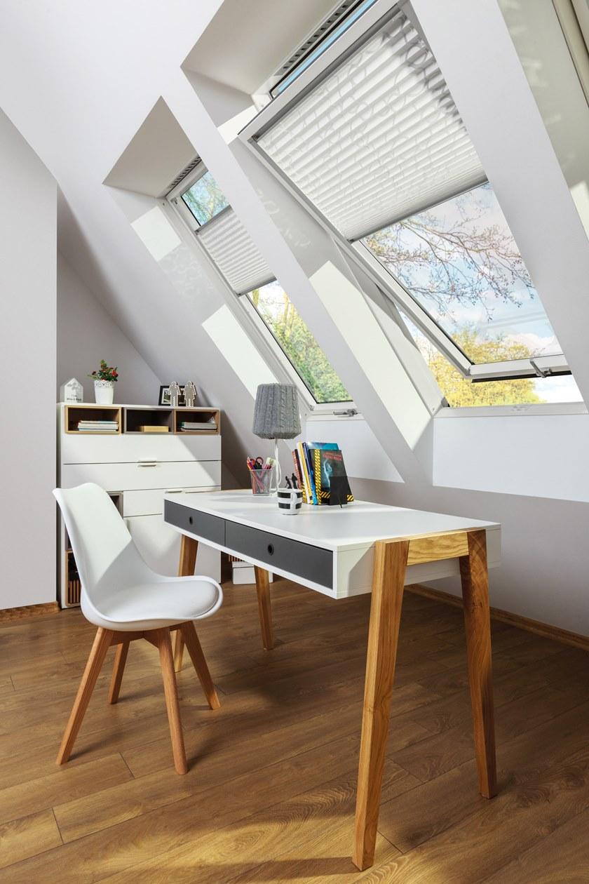 Fakro Мансардное окно из сосны с защитой от взлома Finestra a bilico sun-id-1437755 - Вид №2