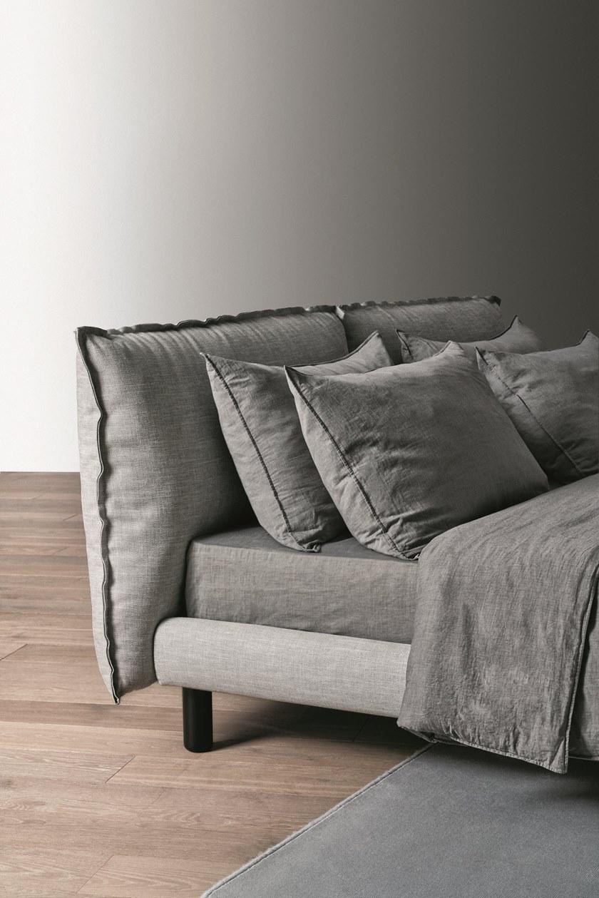 Meridiani Двуспальная кровать со съемным чехлом из ткани с мягким изголовьем sun-id-1456055 - Вид №1