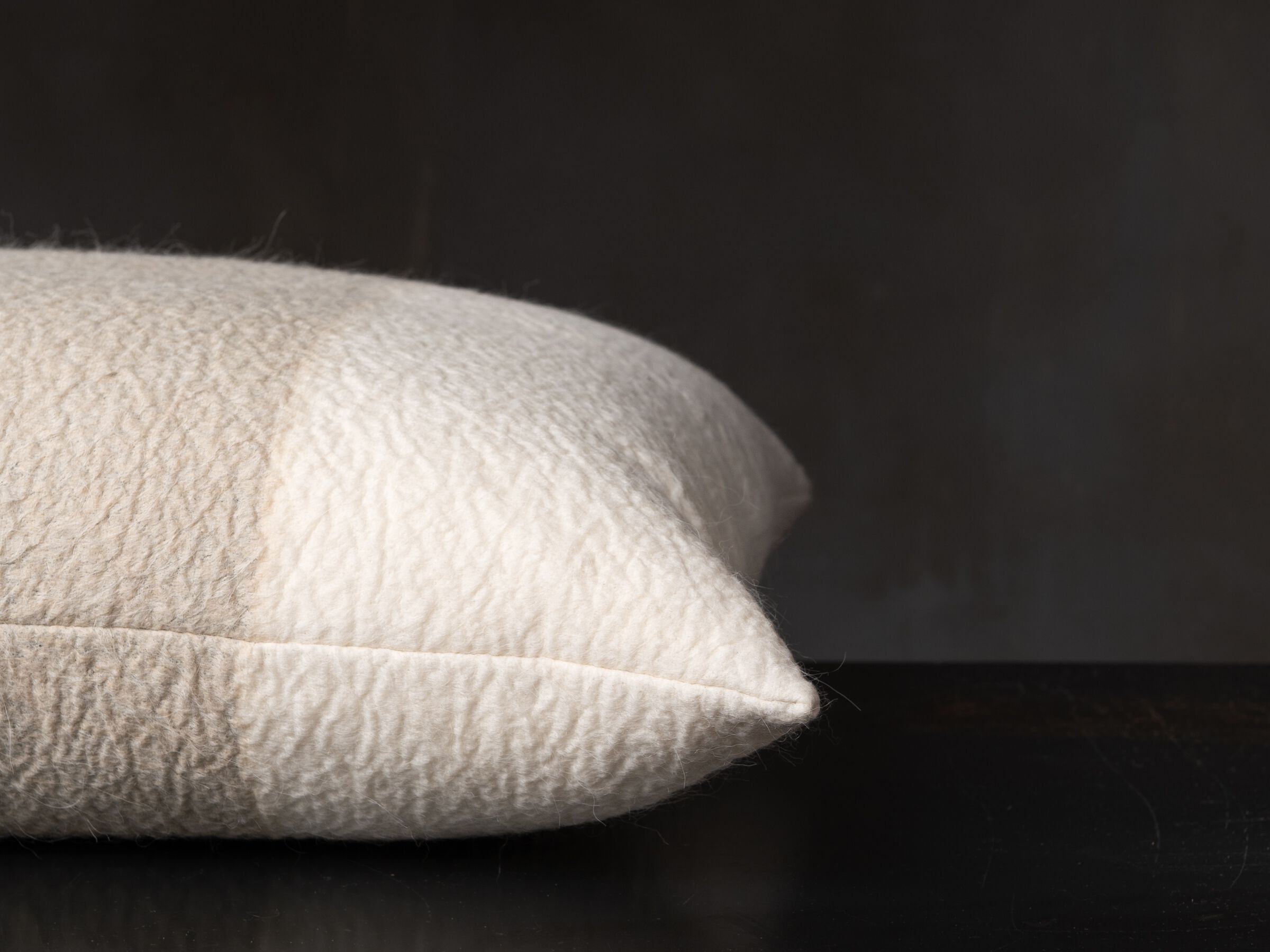 Квадратная подушка из альпаки и шерсти The House of Lyria JONC ARCH-00042874 - Вид №1