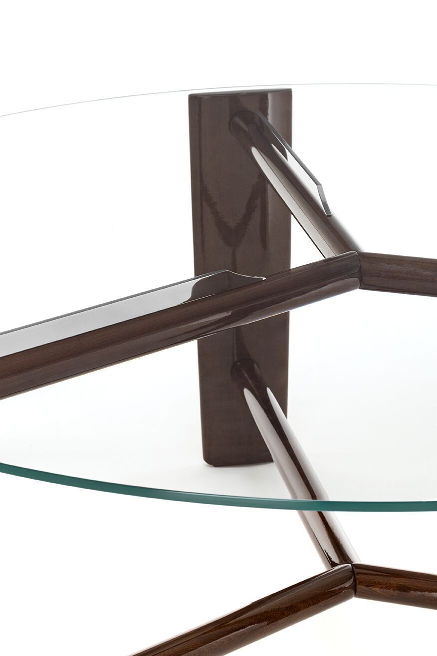 Круглый садовый стол из красного дерева и стекла Exteta No-Glue ARCH-00142845