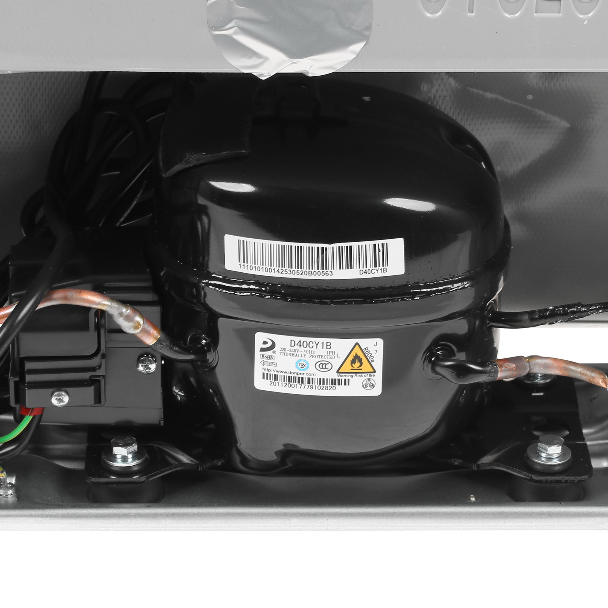 4703592 Холодильник компактный   DEXP RF-SD050RMA/B черный STDN-0114325 - Вид №10