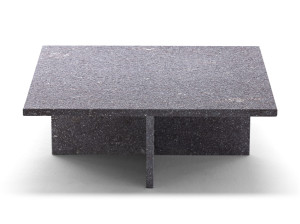 Каменный журнальный столик