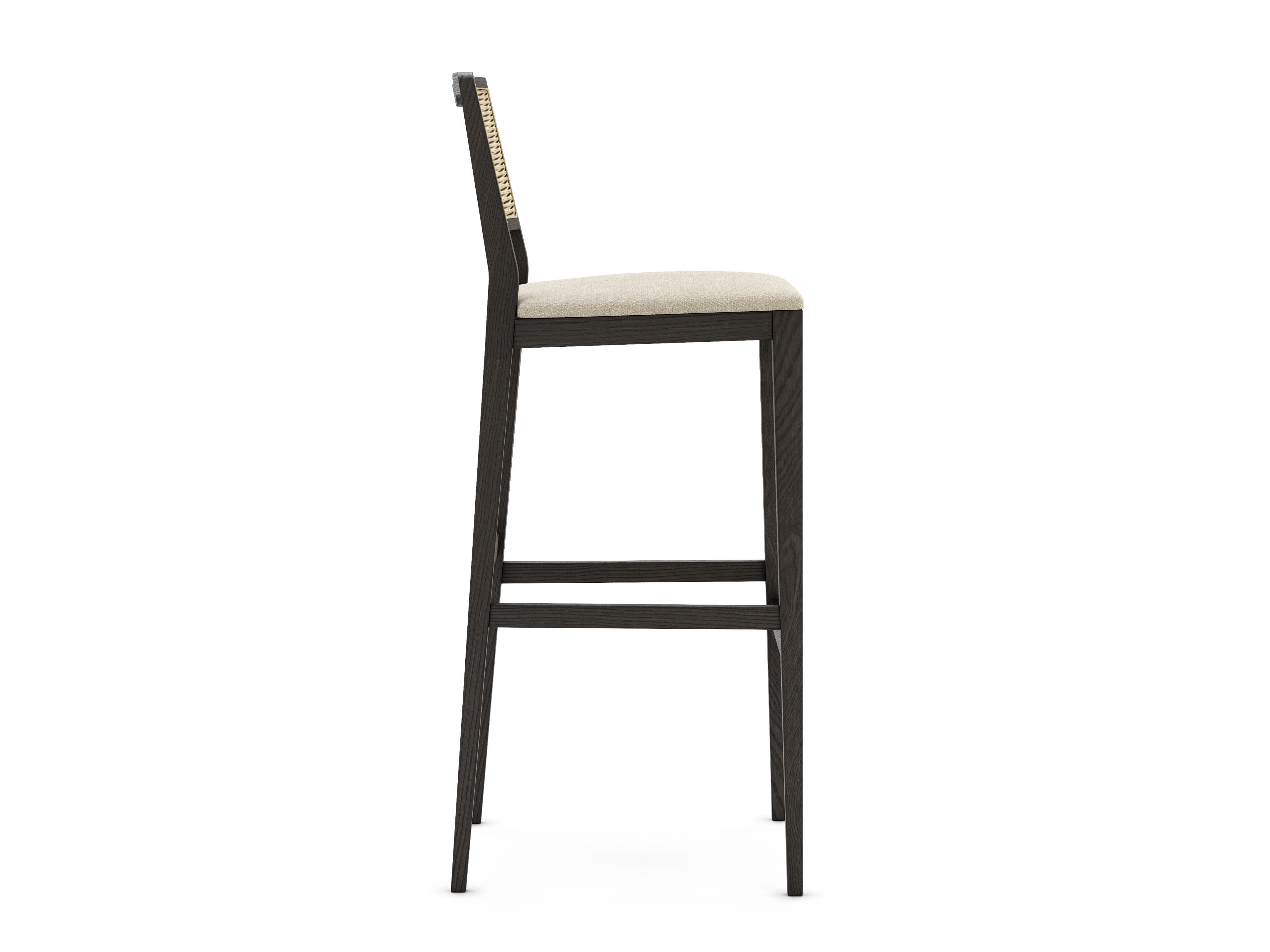 Барный стул из орехового дерева со спинкой Domkapa Eva ARCH-00009149