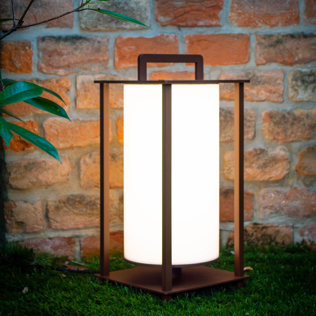 Напольная лампа из метакрилата и металла Ghidini Lighting Фиби ARCH-00117871 - Вид №2