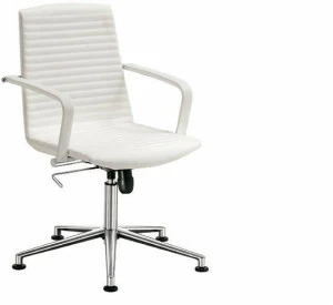 Sesta Стул для руководителя со средней спинкой Mode Mo-130/a25-50/mo-409