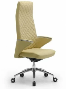 Leyform Поворотное кожаное кресло руководителя с подлокотниками  2600