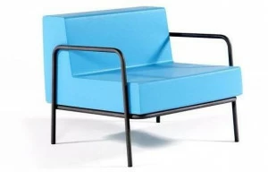 Quinze & Milan Кресло Contract из пеноматериала qm с подлокотниками Frame