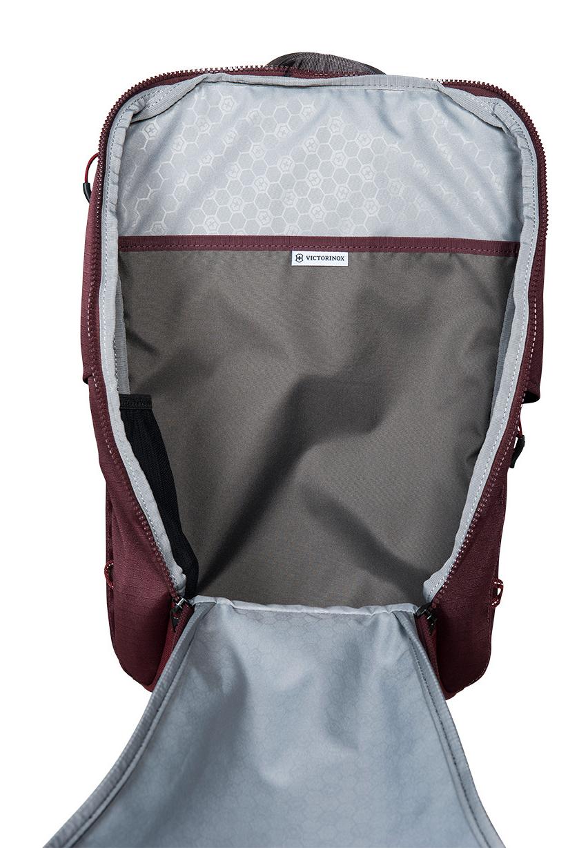 602134 Рюкзак Everyday Laptop Backpack 13" Victorinox Altmont Active  - Вид №5