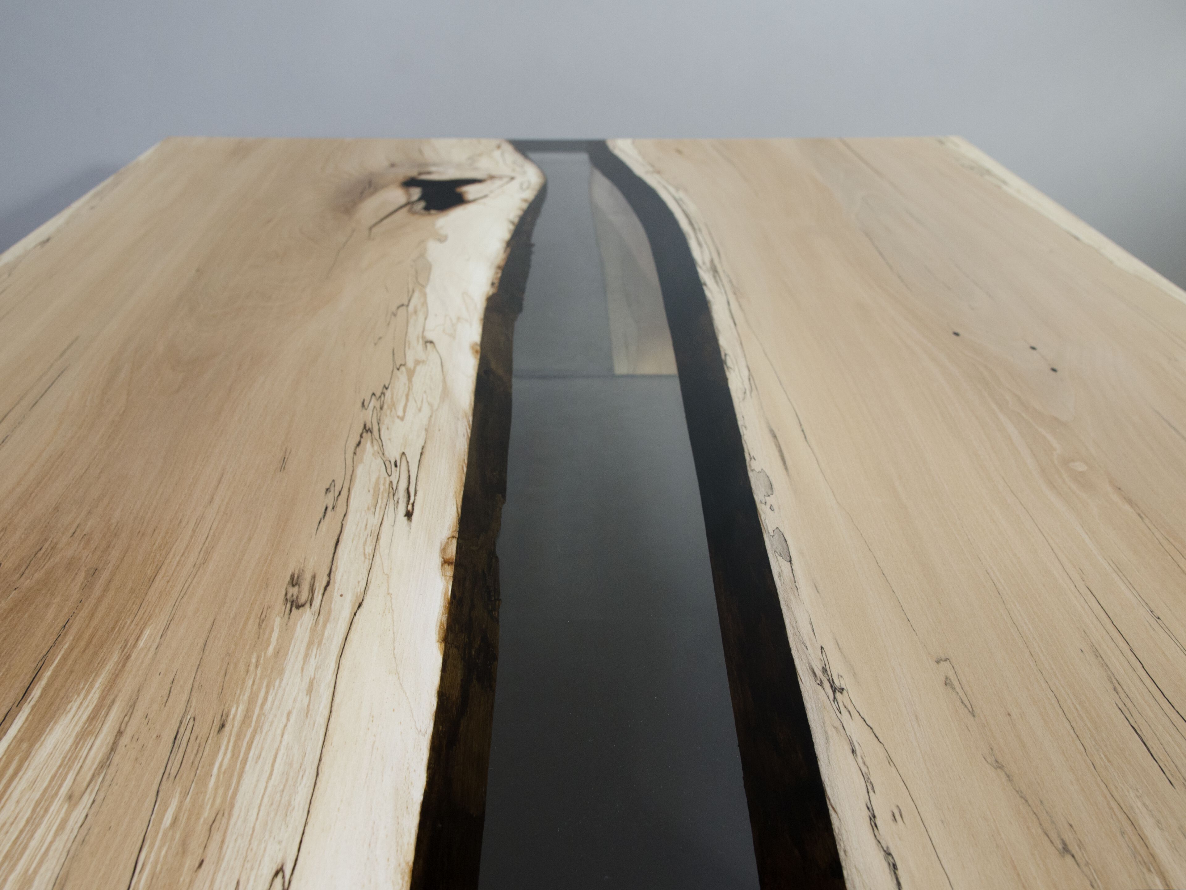 Прямоугольный журнальный столик из массива дерева и смолы alcarol Fungi ARCH-00027637 - Вид №6