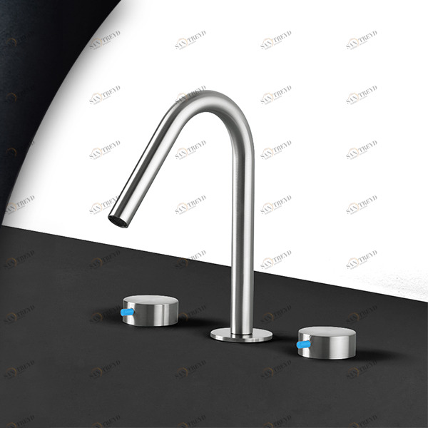 Смеситель для раковины сталь матовая с синей ручкой Toki Radomonte TKI23SCIL36