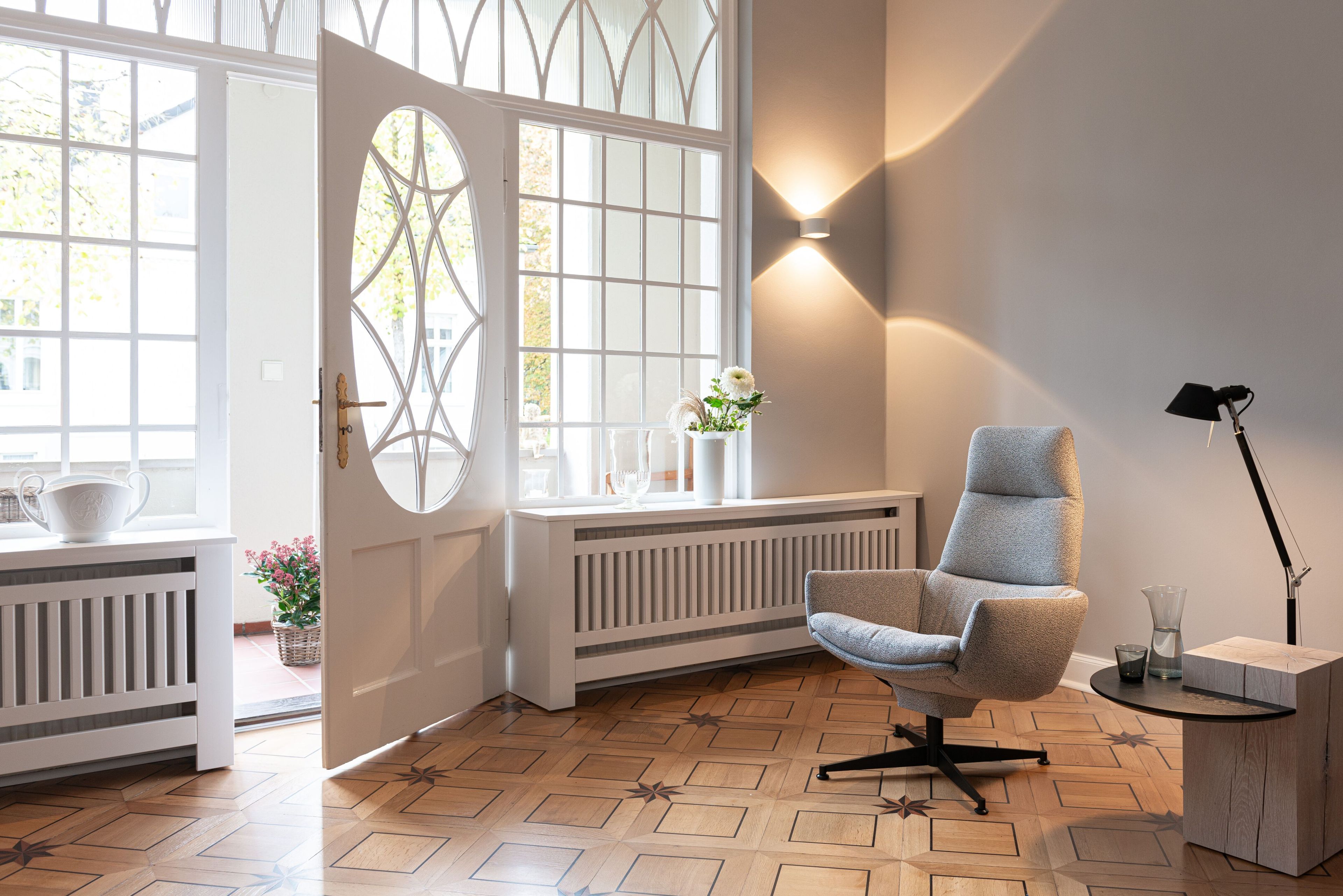 4-спицевое тканевое вращающееся кресло с подлокотниками KFF Faye ARCH-00093779 - Вид №4