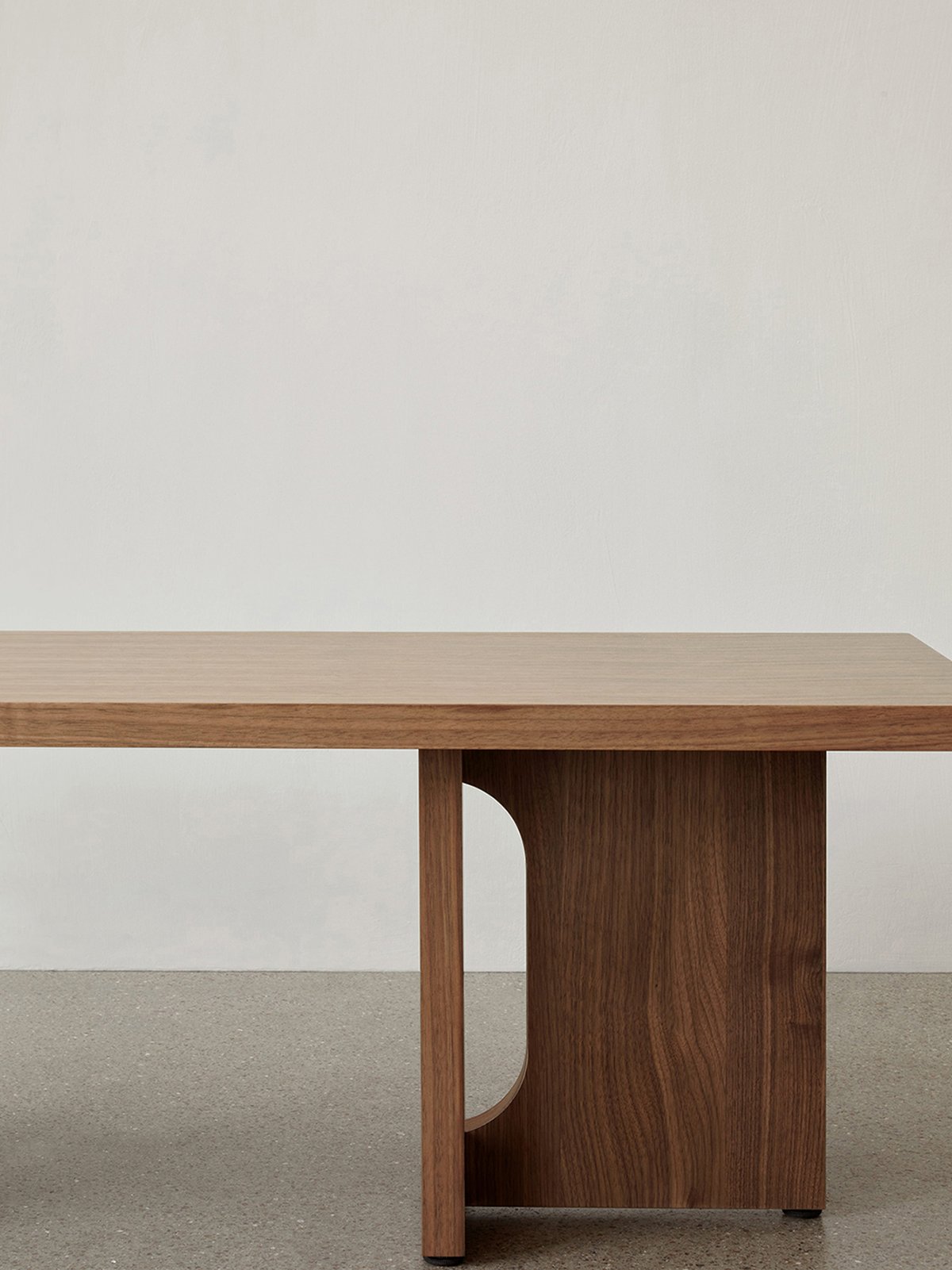 1184879 MENU Стол для отдыха Androgyne, Дерево Грецкий орех | грецкий орех  - Вид №9