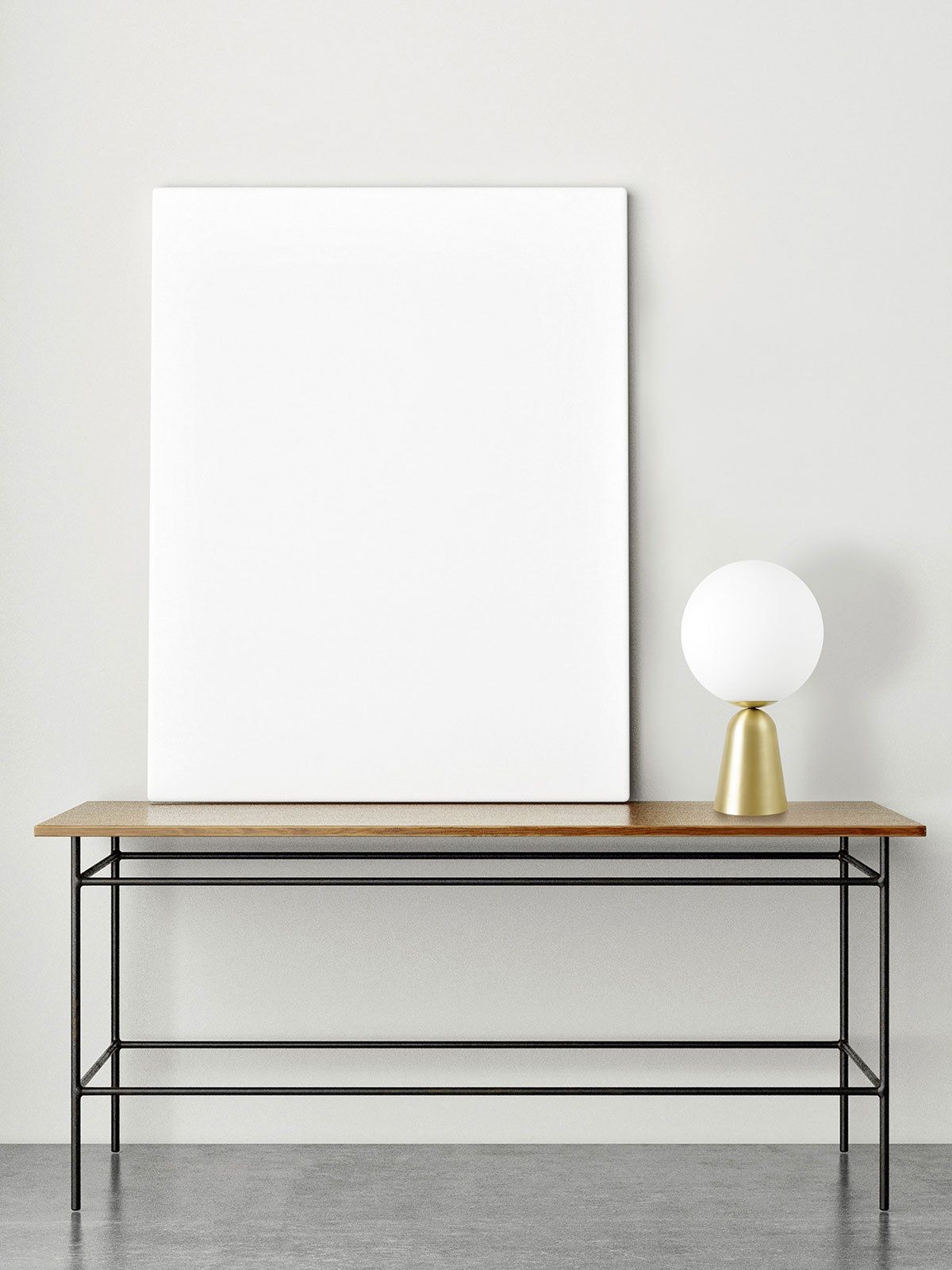 Настольная лампа из матовой латуни и опалового стекла Miloox ARCH-00044040 - Вид №3