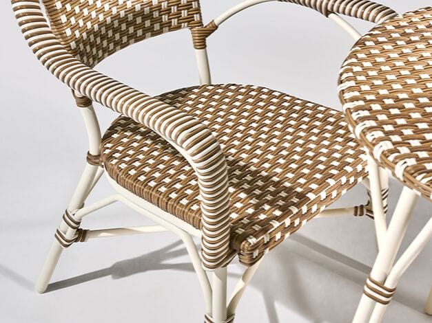 Круглый обеденный стол из смолы Walters курорт ARCH-00067449 - Вид №3