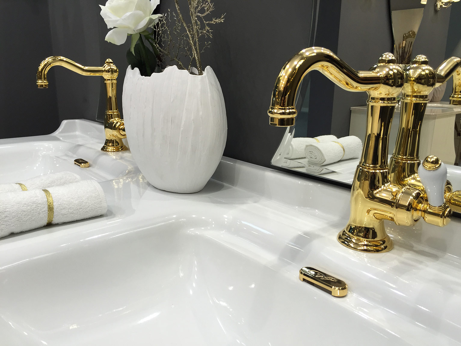 3414 ** 75 Смеситель для ванны однорычажный, краевого типа Nicolazzi Series Nicolazzi  - Вид №4