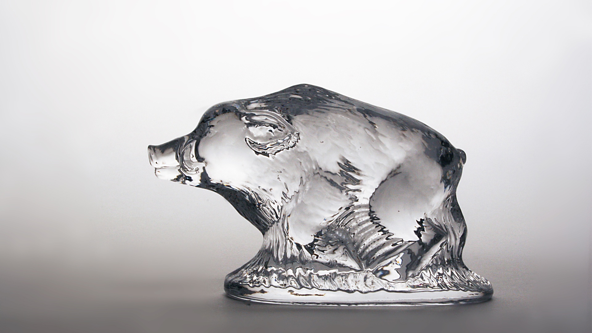 10633409 Гусевской Хрустальный Завод им. Мальцова Сувенир "Кабанчик" Хрусталь 