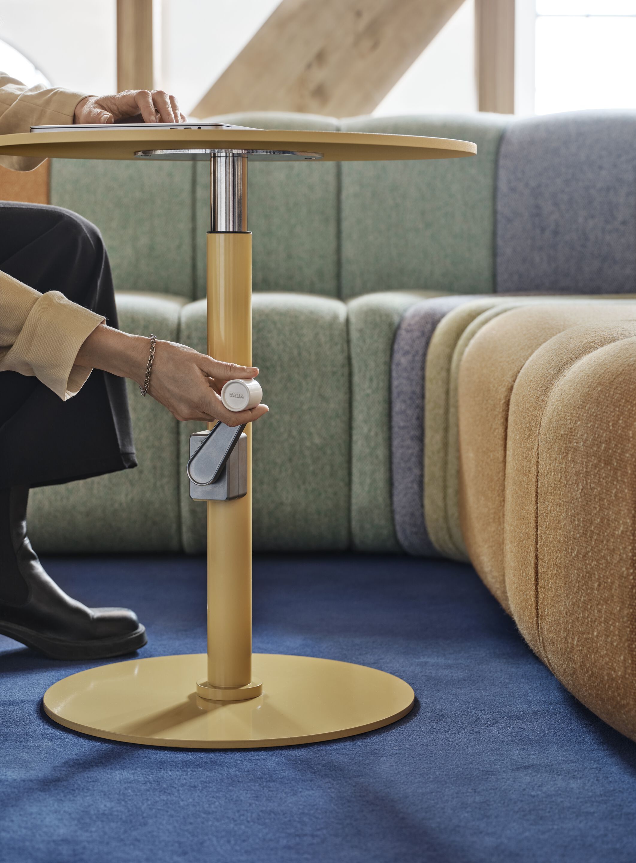 Круглый стол с регулируемой высотой Bla Station VEVA ARCH-00055700 - Вид №4