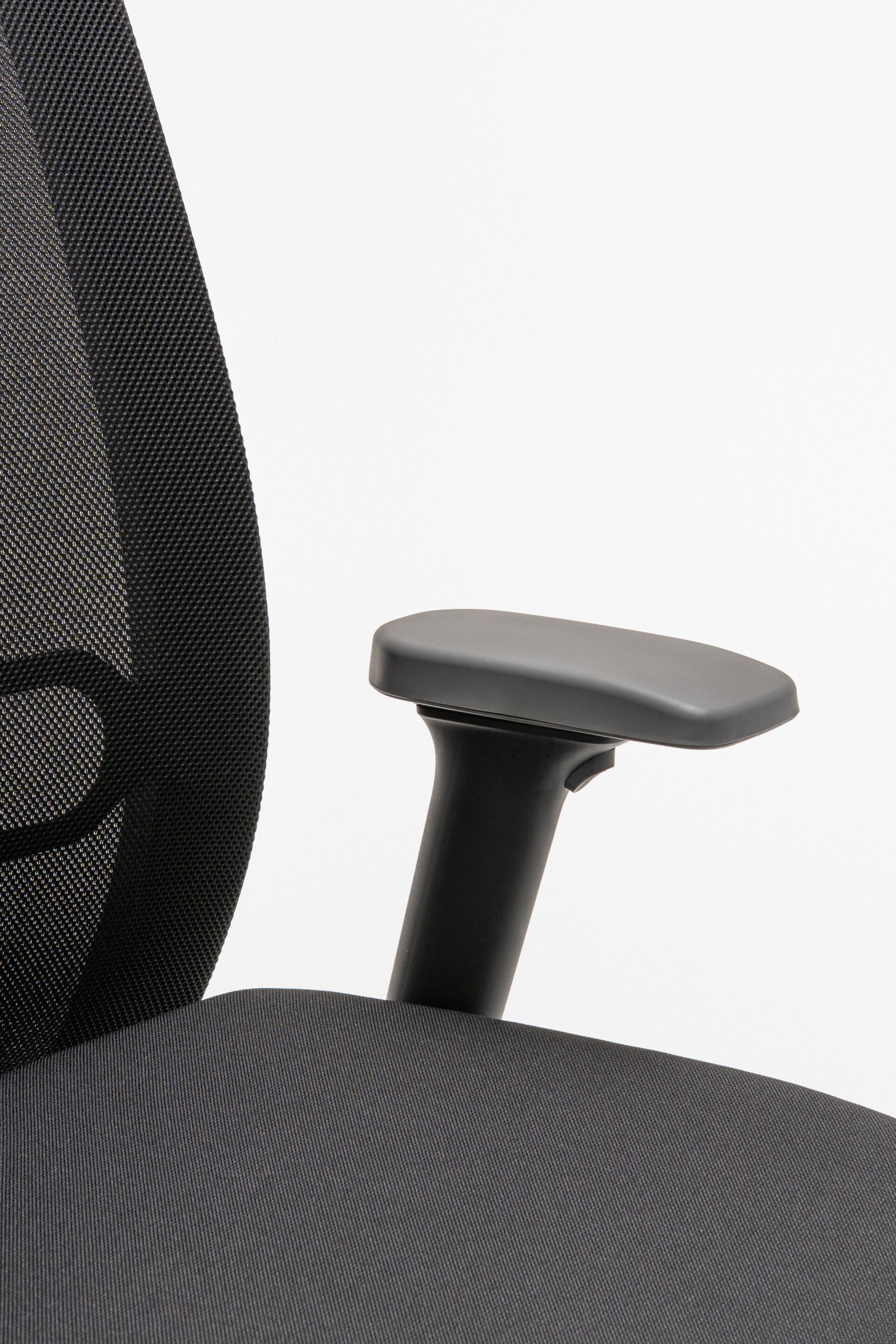 Офисное кресло с регулируемой высотой MDD LEO ARCH-00021291 - Вид №5