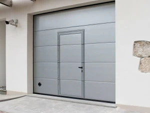 Breda Гаражные ворота с пешеходной дверью для быстрого проезда