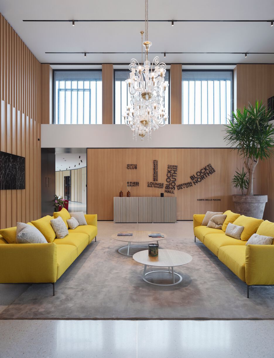 Линейный диван Casamania & Horm ELLA ARCH-00070869 - Вид №11