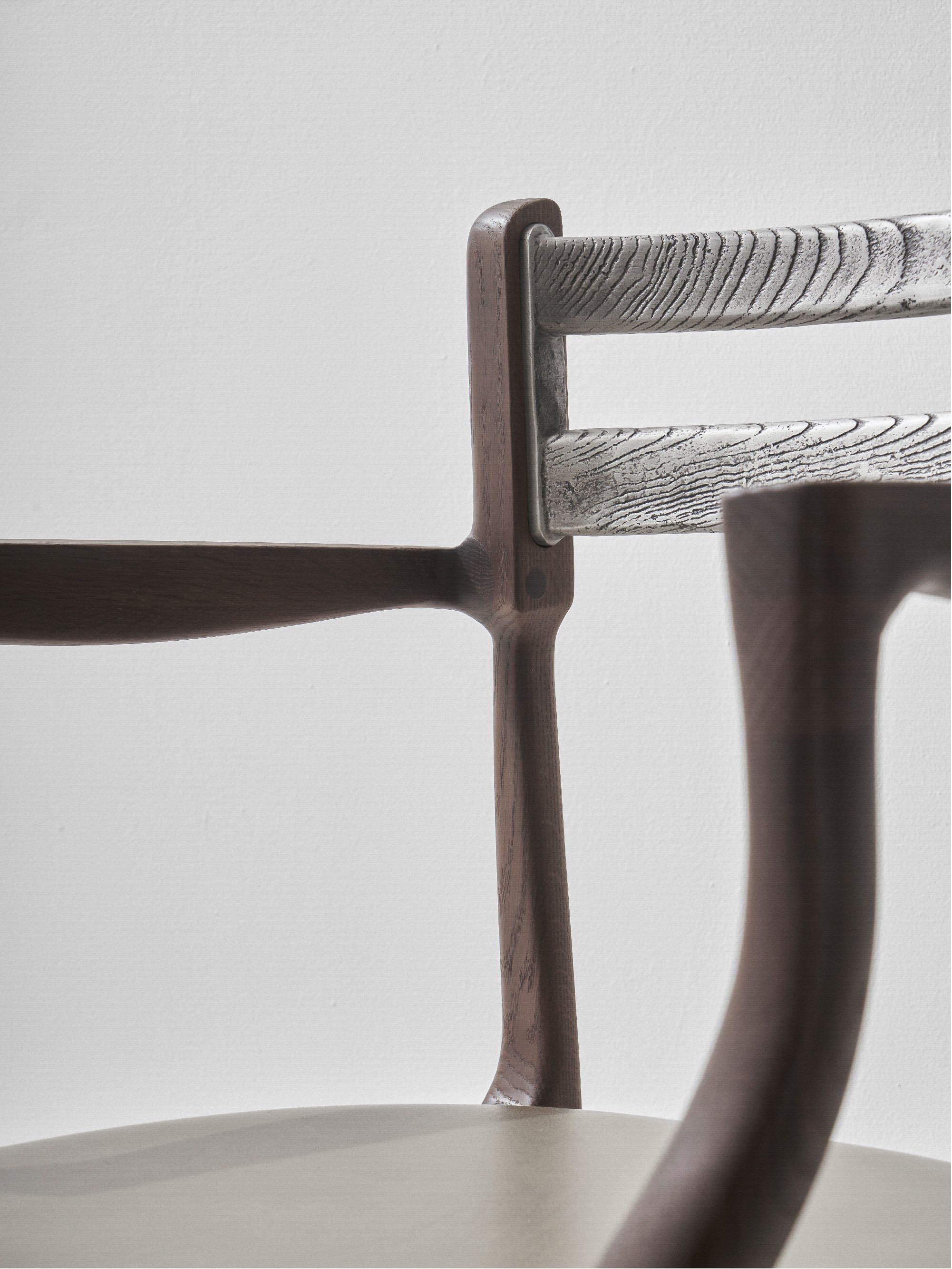 Дубовый стул с подлокотниками District Eight Сборка ARCH-00109668 - Вид №3