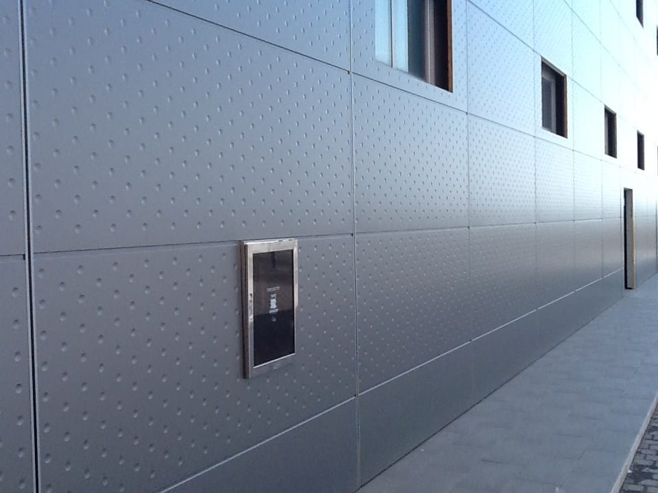 Изолированная металлическая панель для фасада ELCOM SYSTEM ТЕРМОПАРЕТЫ® ARCH-00063678 - Вид №101