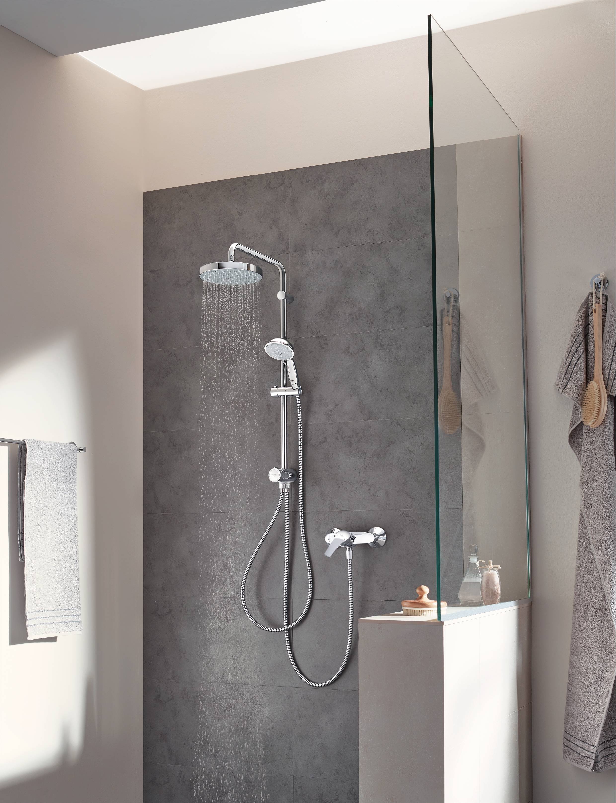 27399001 Душевая система Grohe хром  - Вид №1