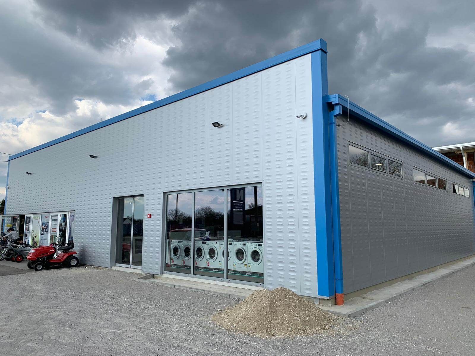 Изолированная металлическая панель для фасада ELCOM SYSTEM ТЕРМОПАРЕТЫ® ARCH-00151976 - Вид №13