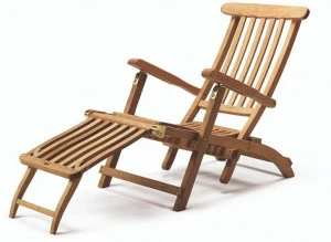 Unopiù Складной шезлонг из тика с подлокотниками и подставкой для ног Milton Grtit
