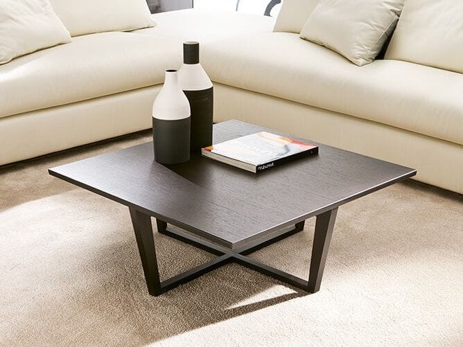 Квадратный низкий журнальный столик из массива дерева Pacini & Cappellini City ARCH-00130820