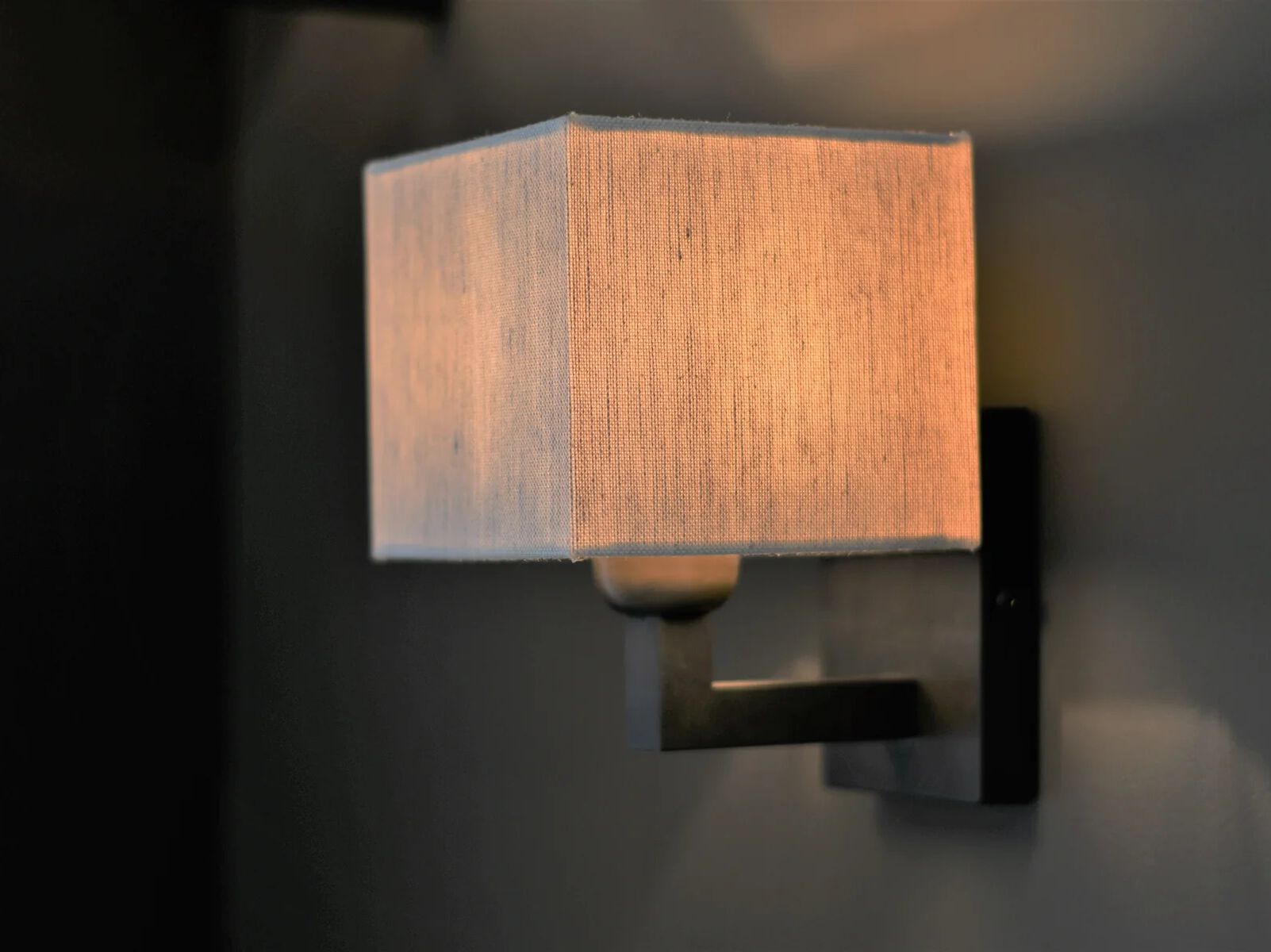 Латунный настенный светильник Authentage Lighting Sévère ARCH-00123619 - Вид №1