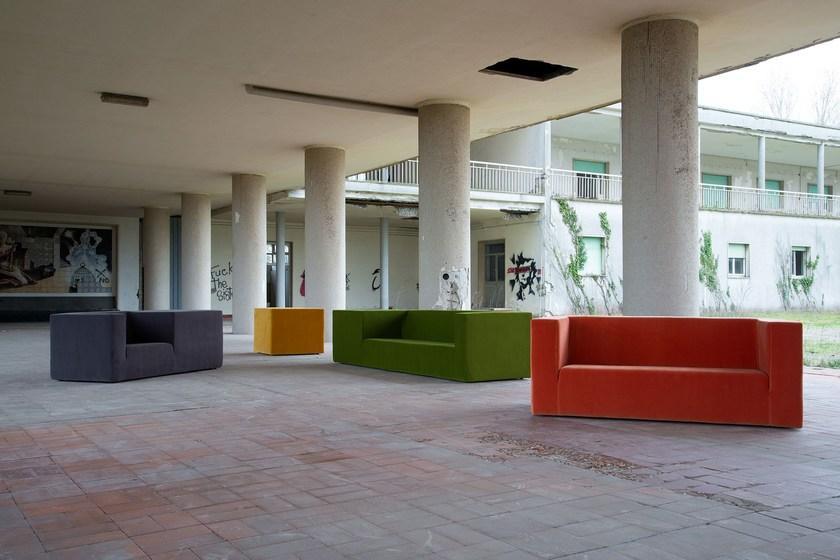 Adrenalina 2-местный тканевый диван Pan sun-id-1366129 - Вид №2