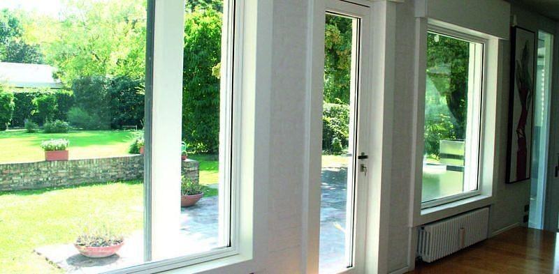 ALUK Group Окно с терморазрывом из алюминия и дерева с двойным остеклением sun-id-1469060 - Вид №1