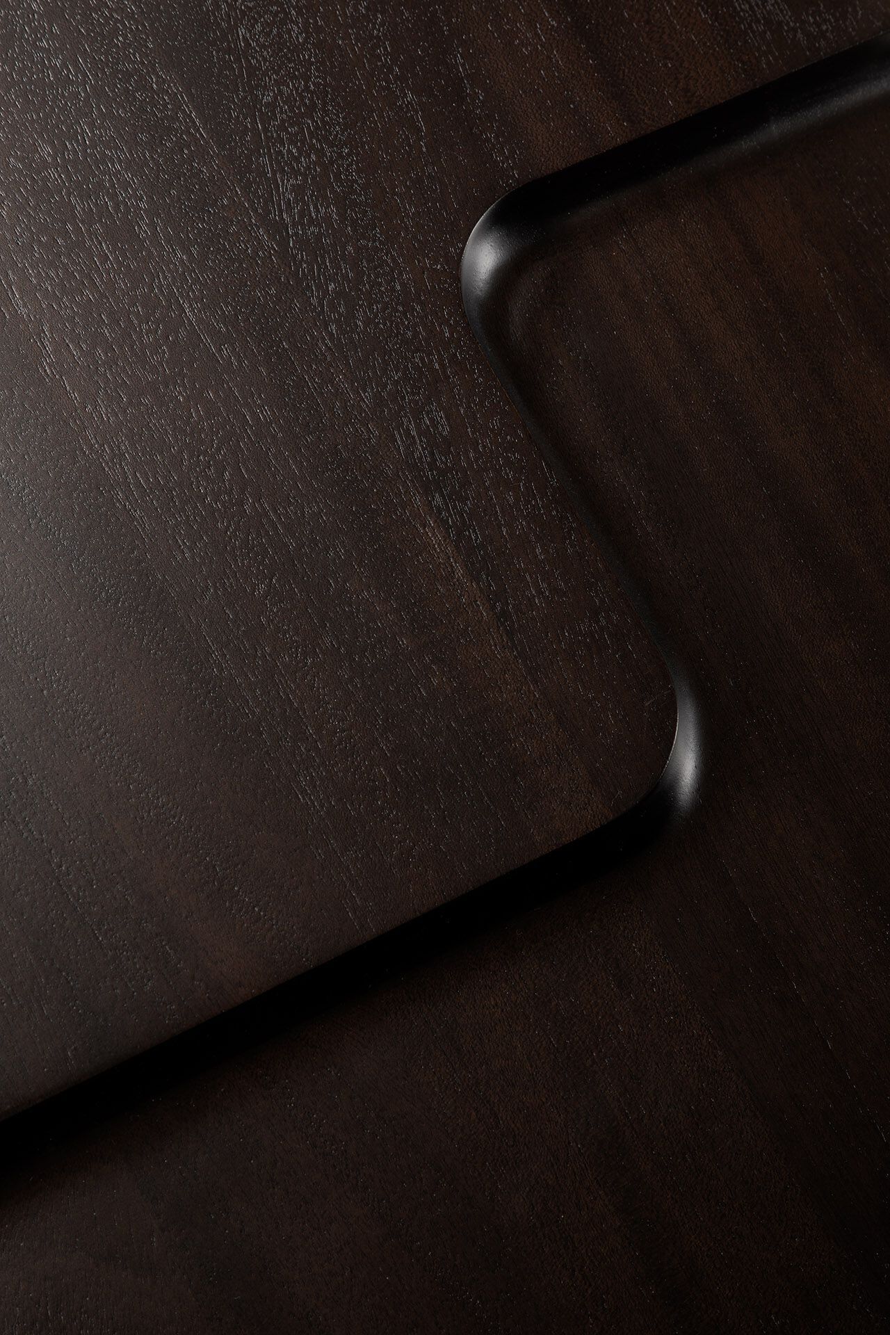 Прямоугольный журнальный столик из красного дерева Ethnicraft Brutalist ARCH-00097353 - Вид №4