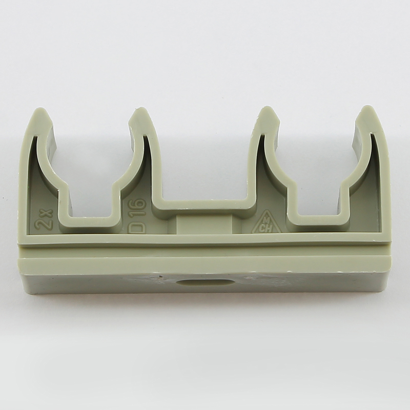 Крепление двойное для полипропиленовых труб FV-PLAST 16 902016