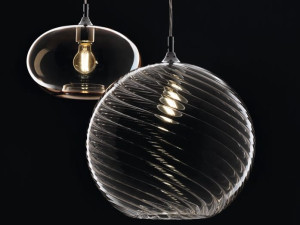 Стеклянный подвесной светильник