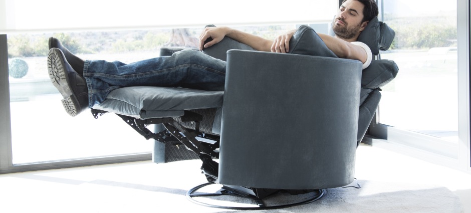 039613 Кресло-реклайнер Fama Moonrise Santreyd 