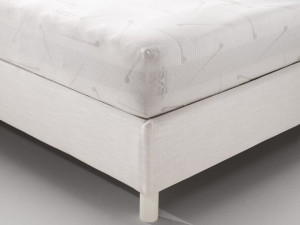 ГИПОАЛЛЕРГЕННЫЙ наматрасник