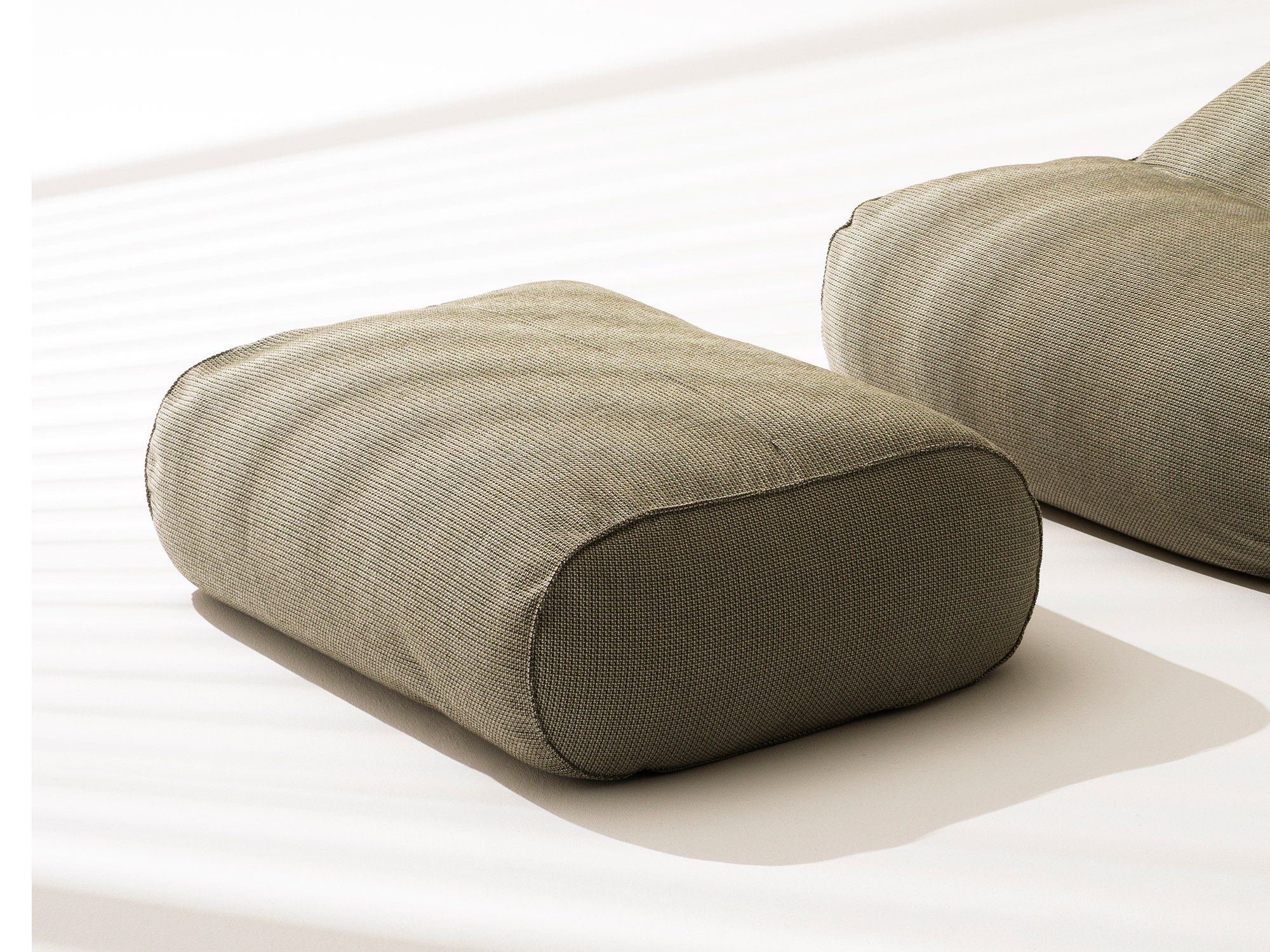 Ткань прямоугольный сад пуфик RODA Onda ARCH-00038365