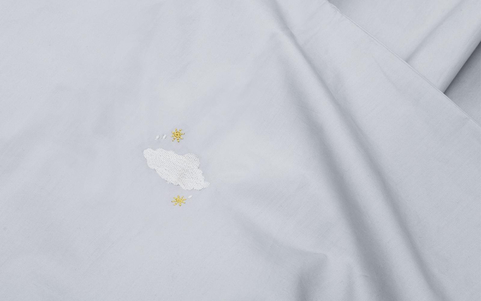 310534 Snooze Постельное белье 140x200 Dreamy Moon Cloudy Grey Normann Copenhagen  - Вид №2