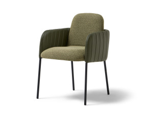 Стул из ткани и кожи с подлокотниками