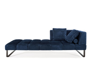 Кожаный диван