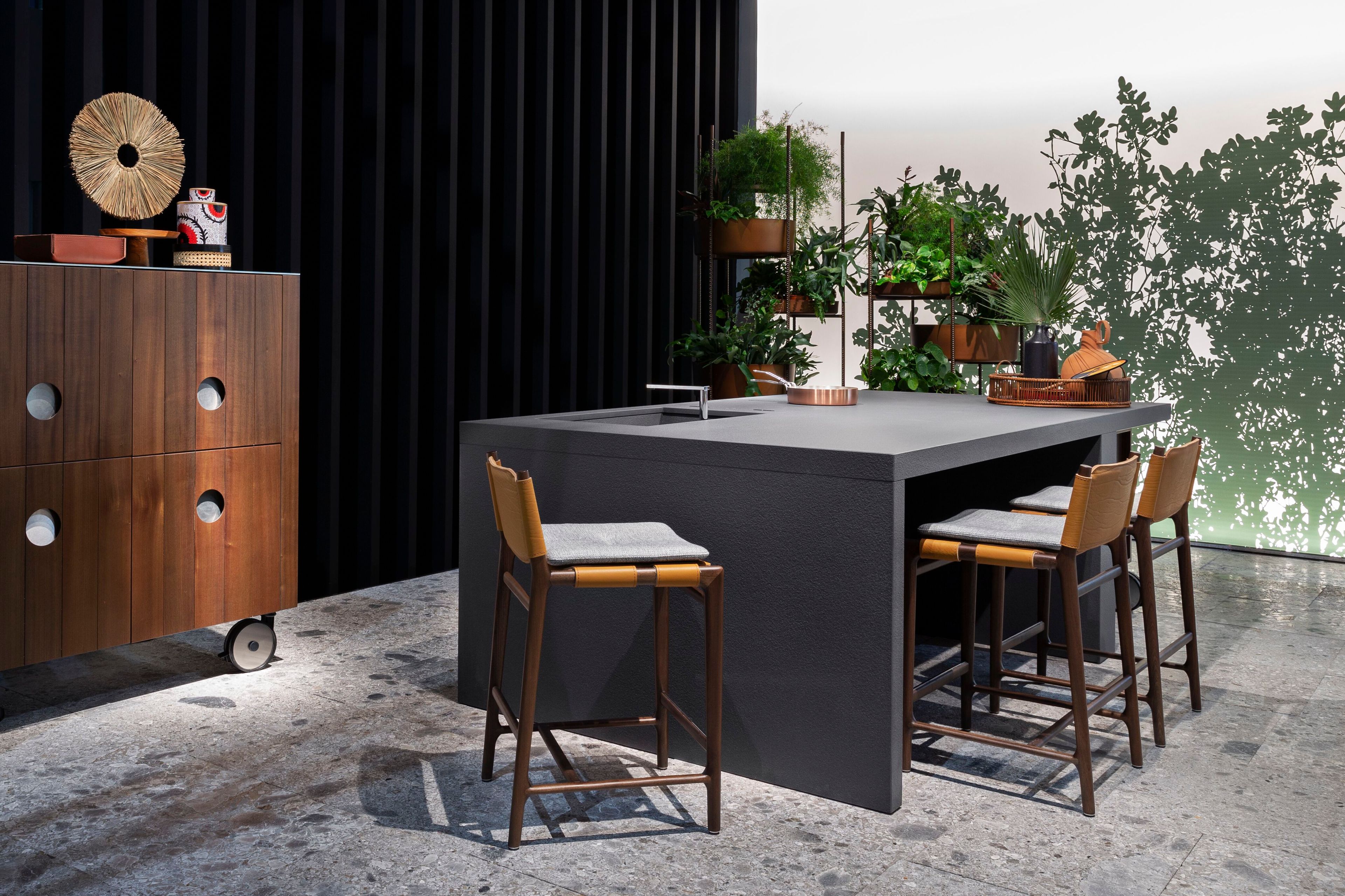 Садовый стул из красного дерева и кожи с подставкой для ног Exteta Levante ARCH-00121990 - Вид №5