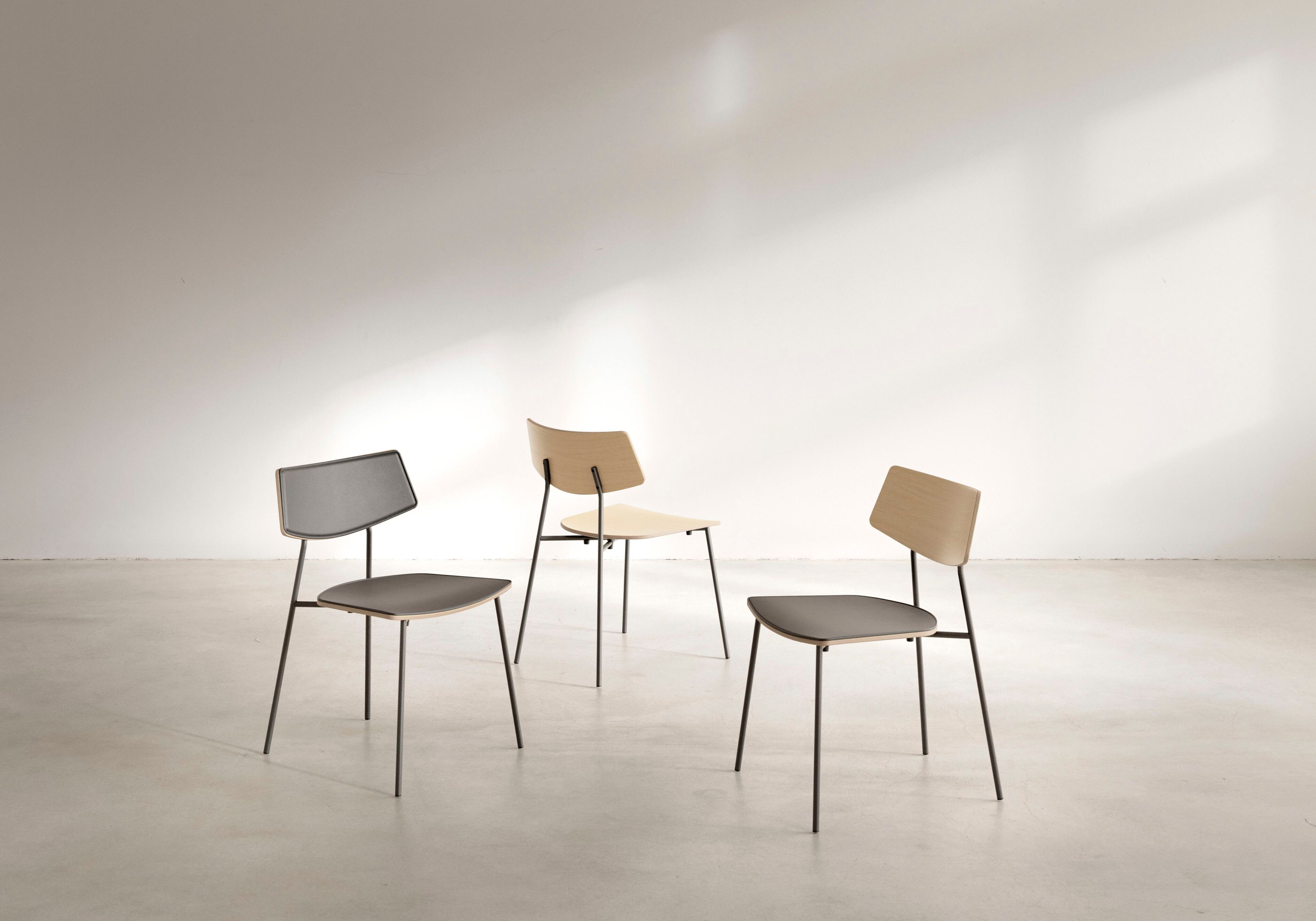 Штабелируемый стул из стали и дерева Sellex LISE ARCH-00013907 - Вид №5