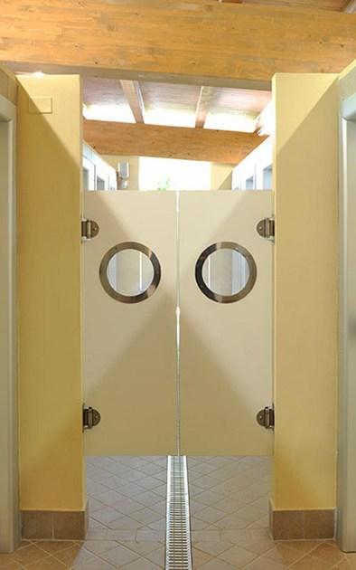 GES Group Распашная дверь из hpl sun-id-1391145 - Вид №3