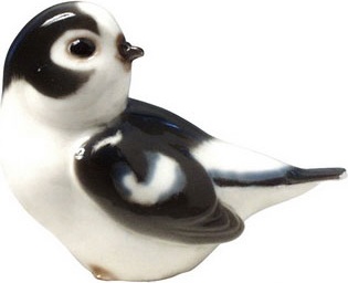 80360 Императорский фарфоровый завод Скульптура "Пуночка №1" Фарфор твердый 